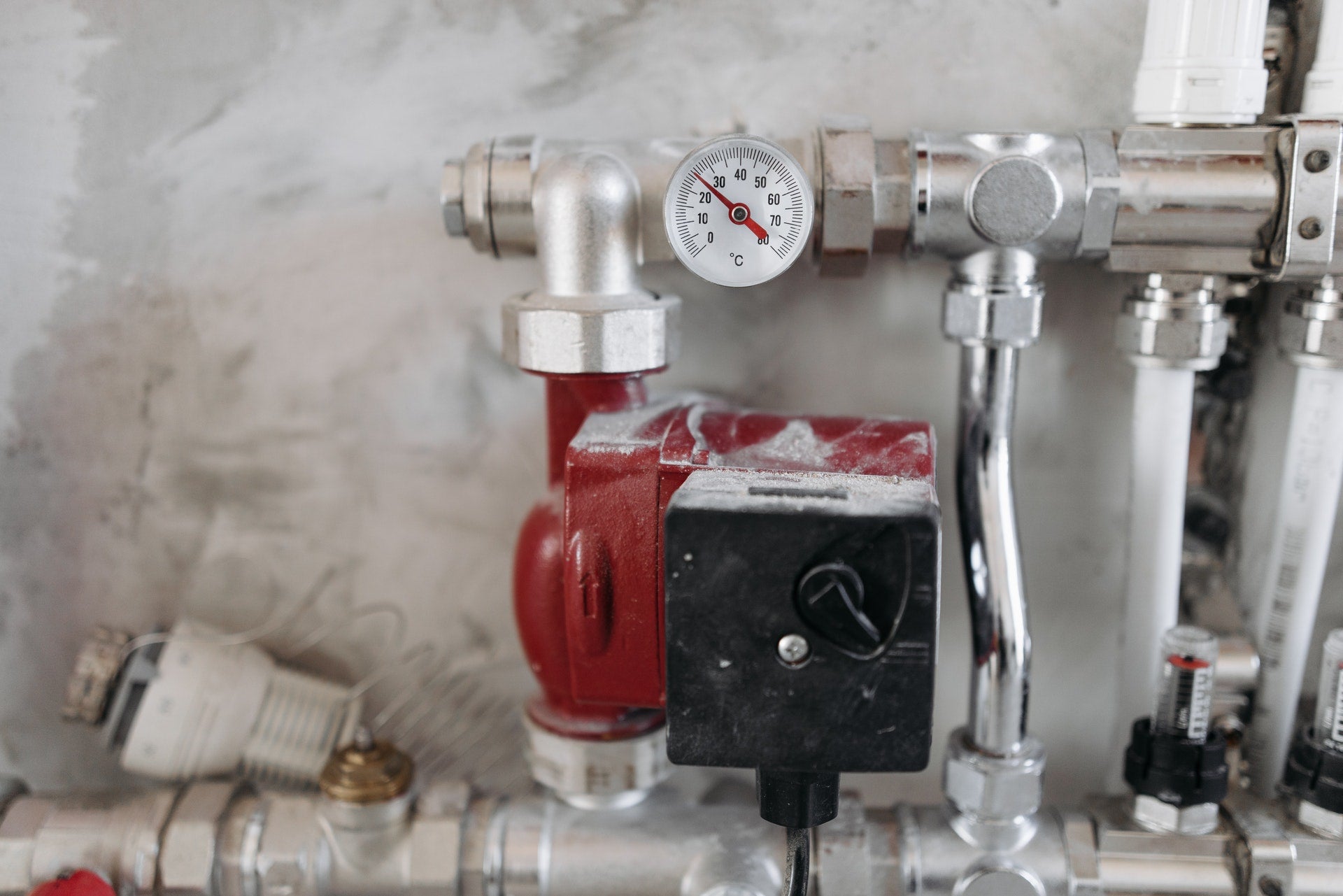 How To Clean Your Water Softener Tank?